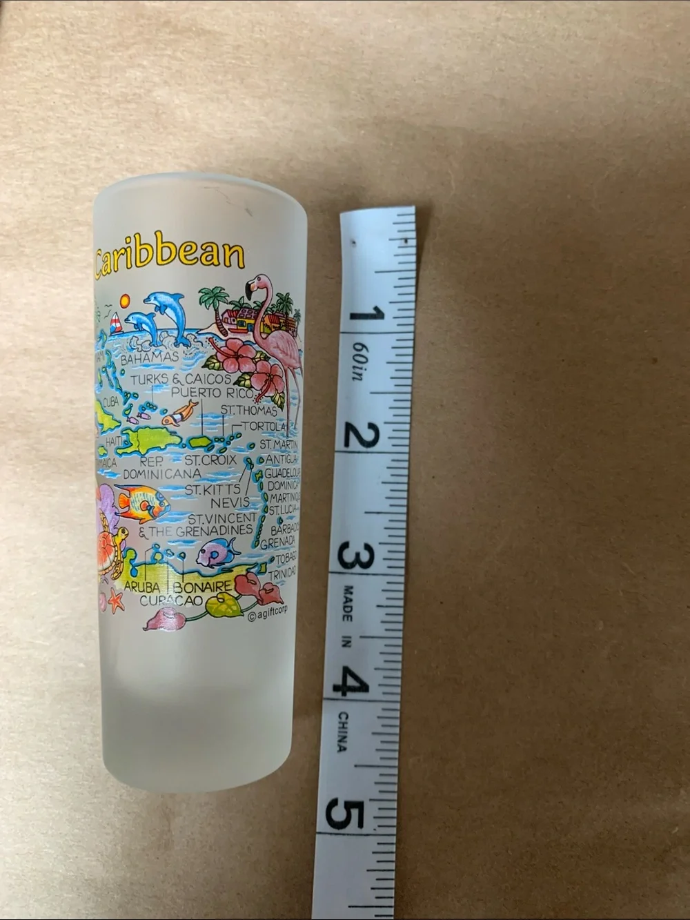 Collectibles Caribbean Frosted Shot Glass w/Colorful Island Map. Pre-Owned.T:4in